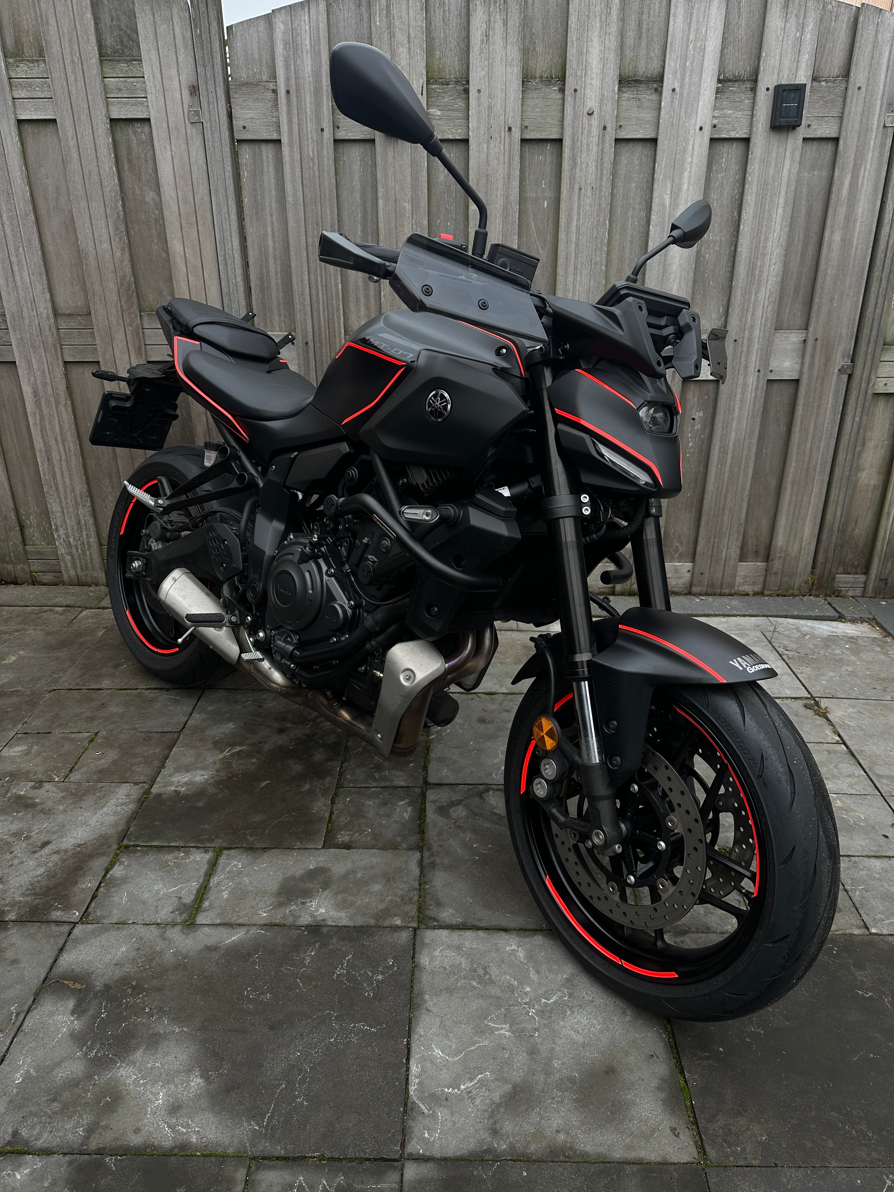 Yamaha MT07 Nero Sticker Set (2024 ->)