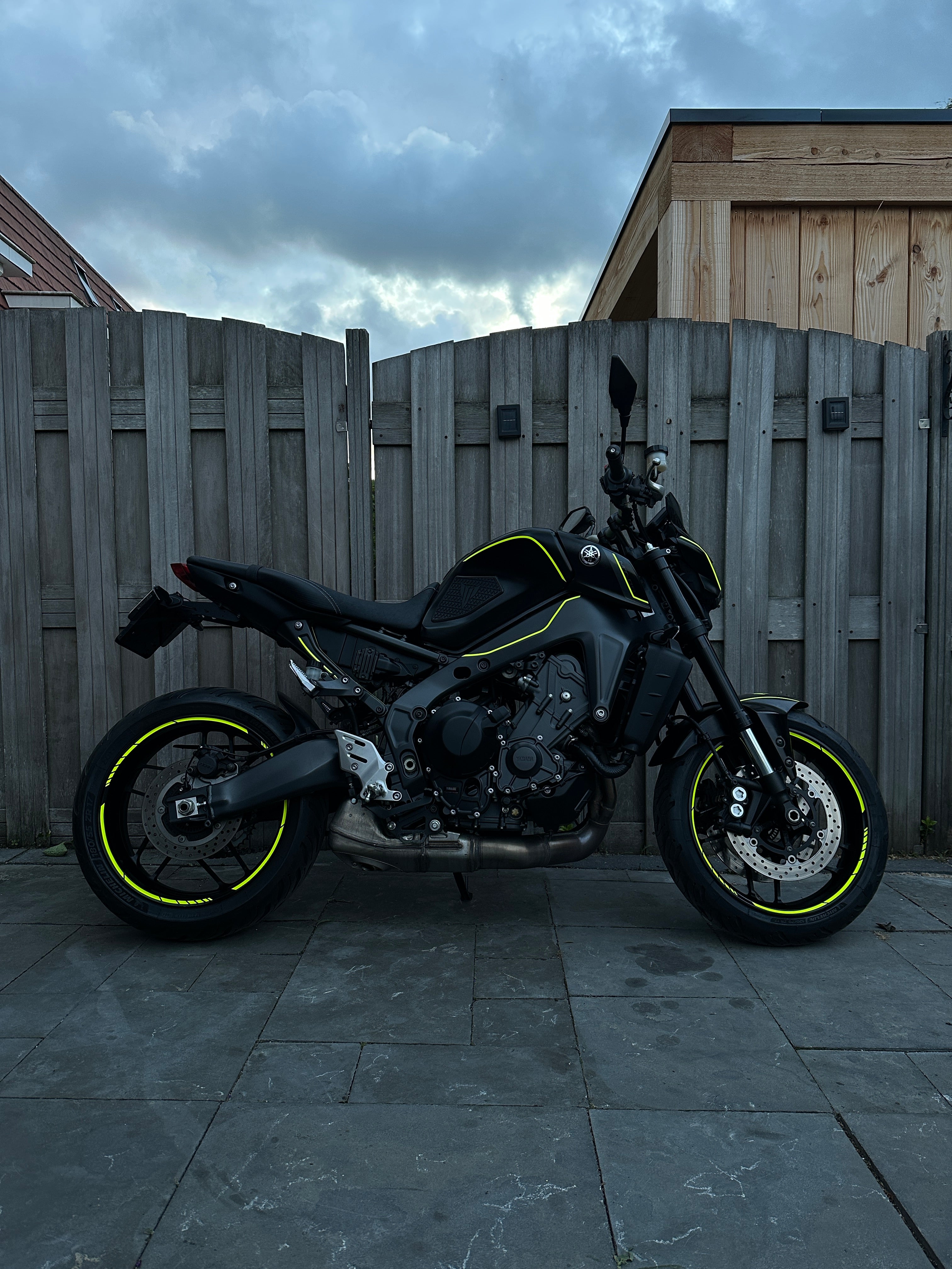 Yamaha MT09 Nero Sticker Set (2021-2023)