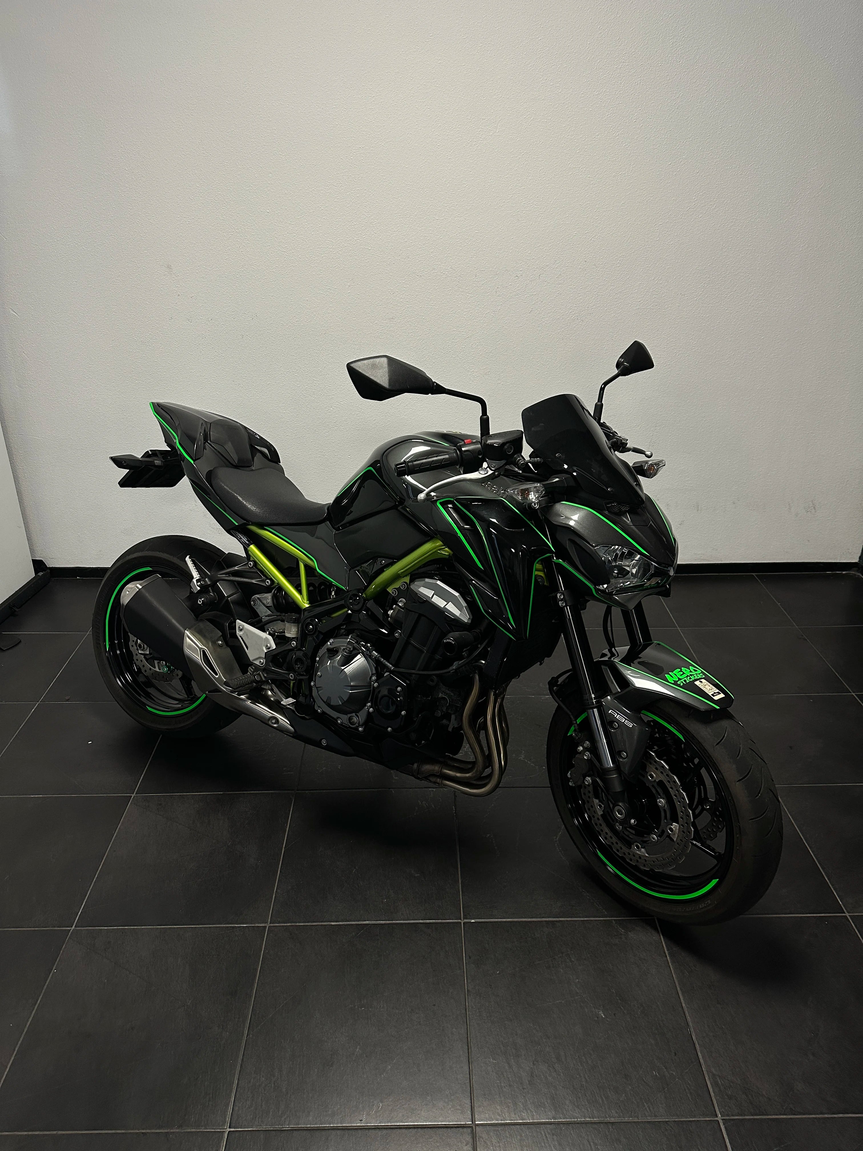 Kawasaki Z900 Nero Sticker Set (2017-2019)