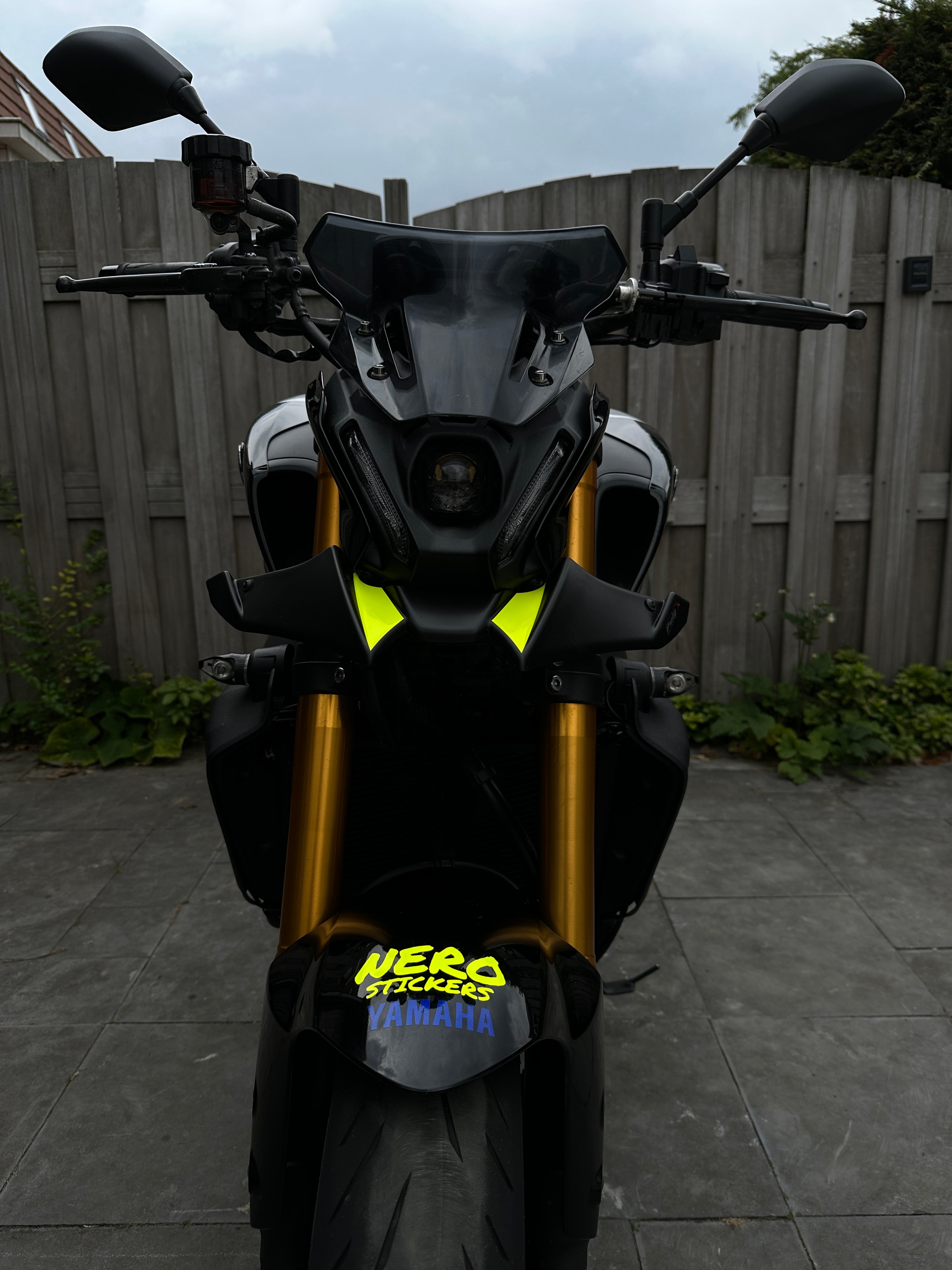 Yamaha MT09 Front Spoiler Sticker 3.0