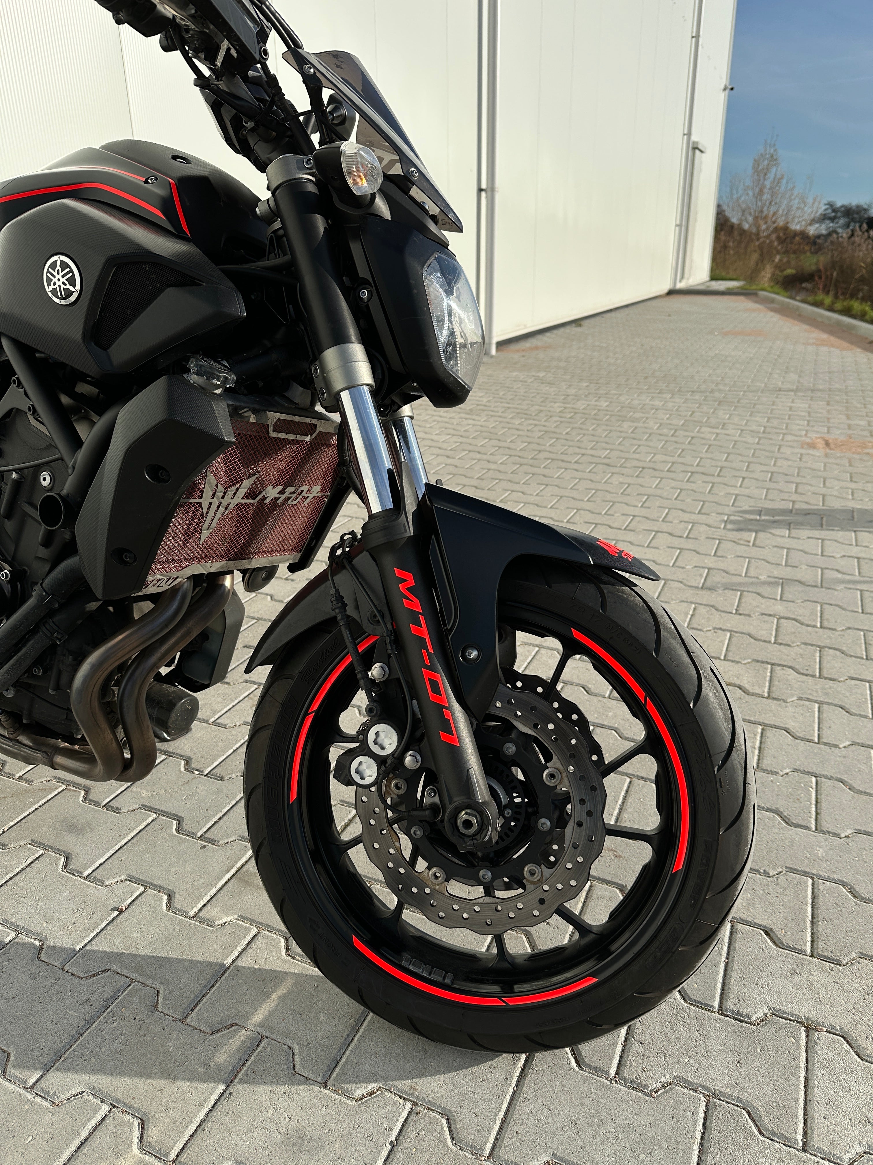 Yamaha MT07 Front Fork Sticker