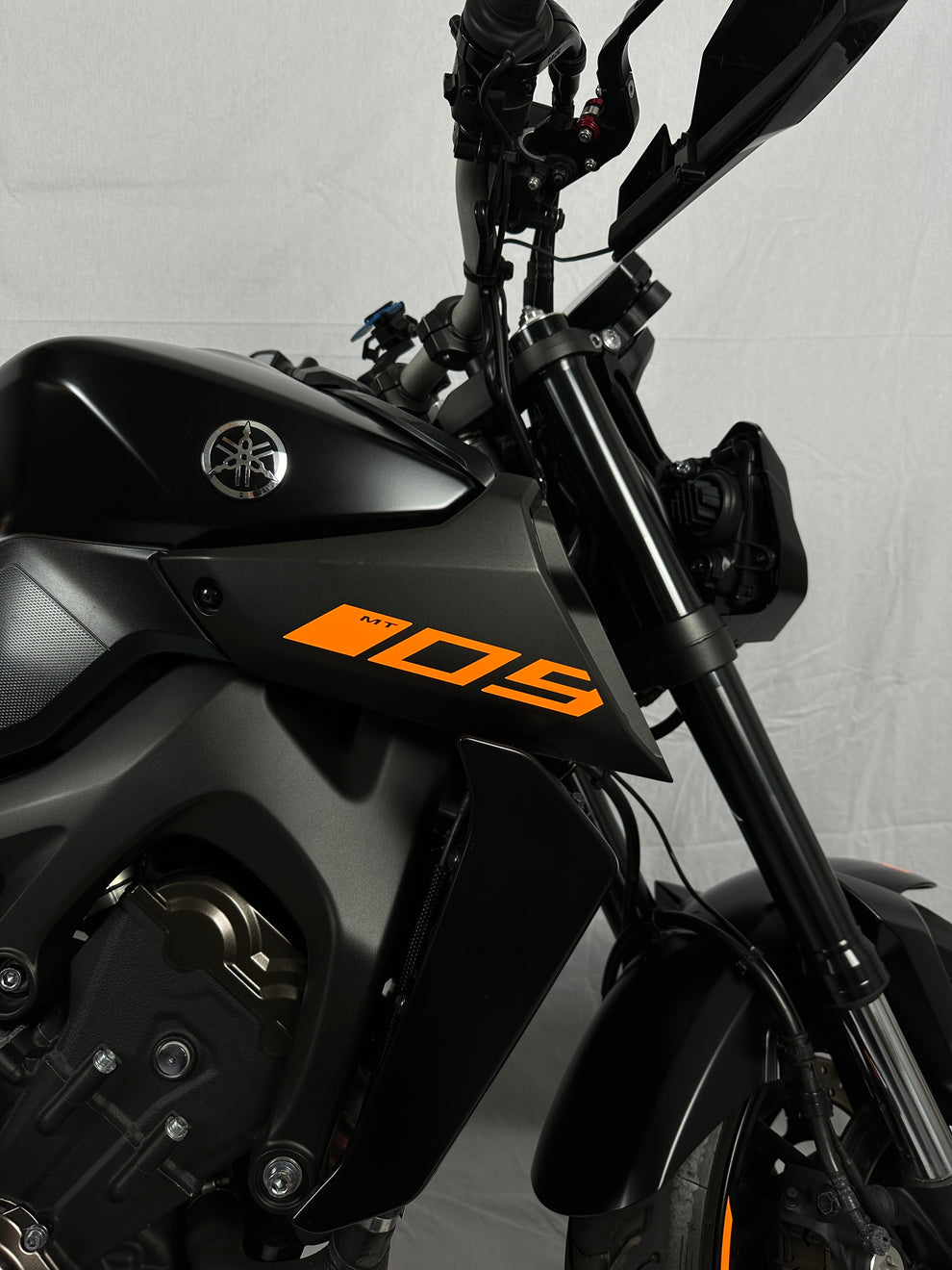 Fluorescent Intake Air Scoop Decal Sticker Kit For Yamaha MT09 / MT-09 – Fluo Yellow Accent