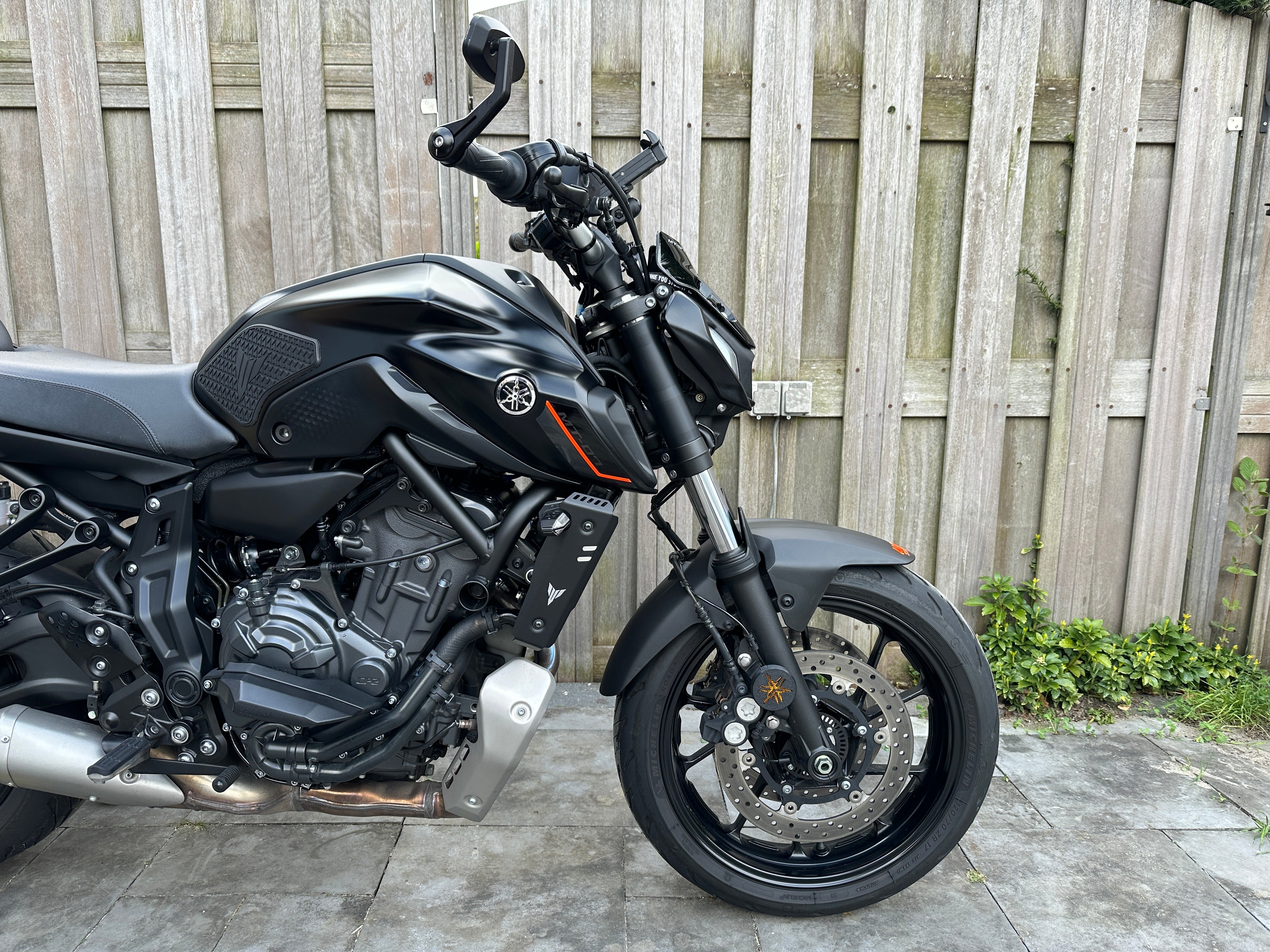 Yamaha MT07 Air Scoop Sticker 2.0