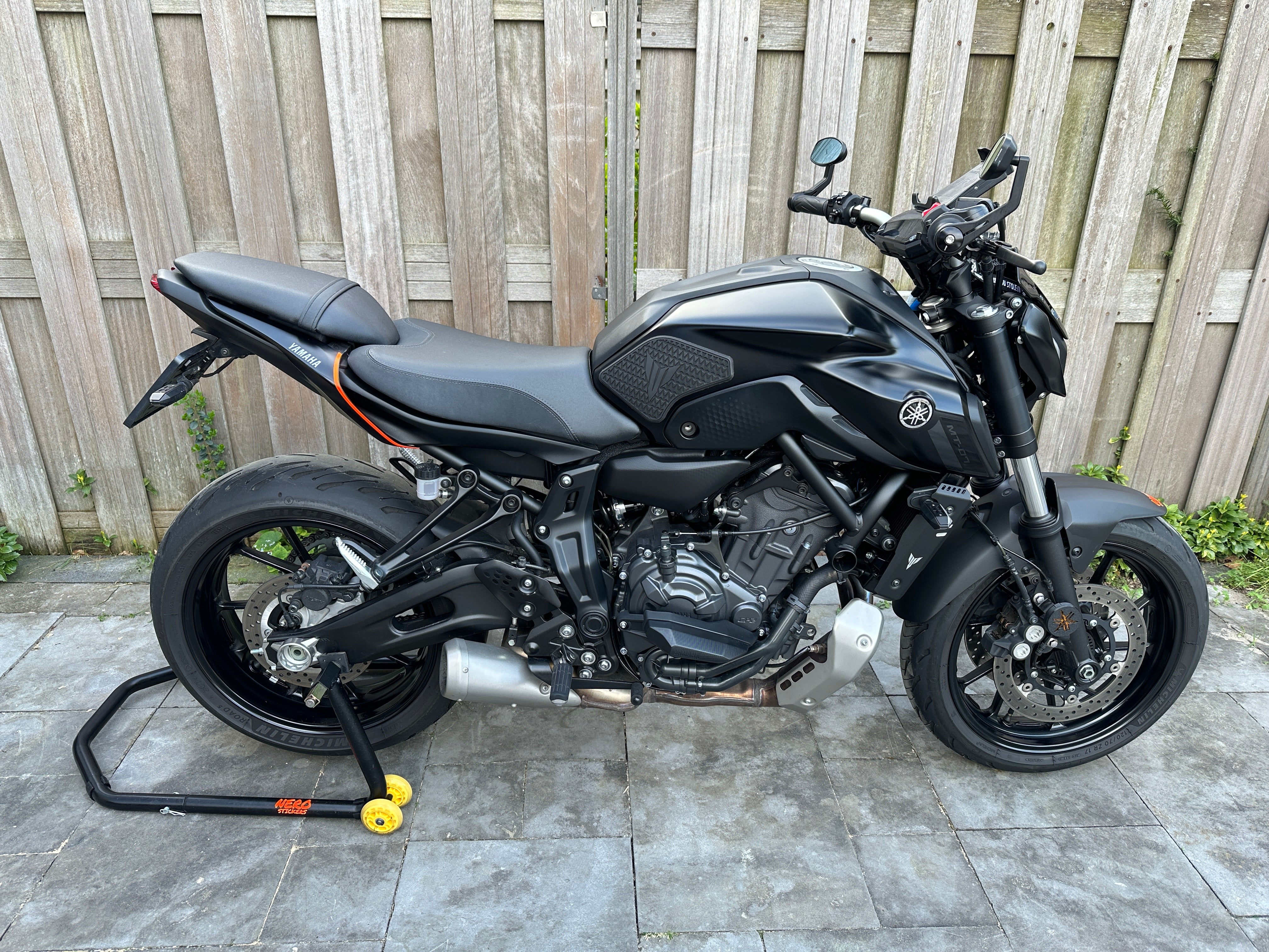 Yamaha MT07 Rear Seat Fender Sticker 3.0 – Nero Stickers