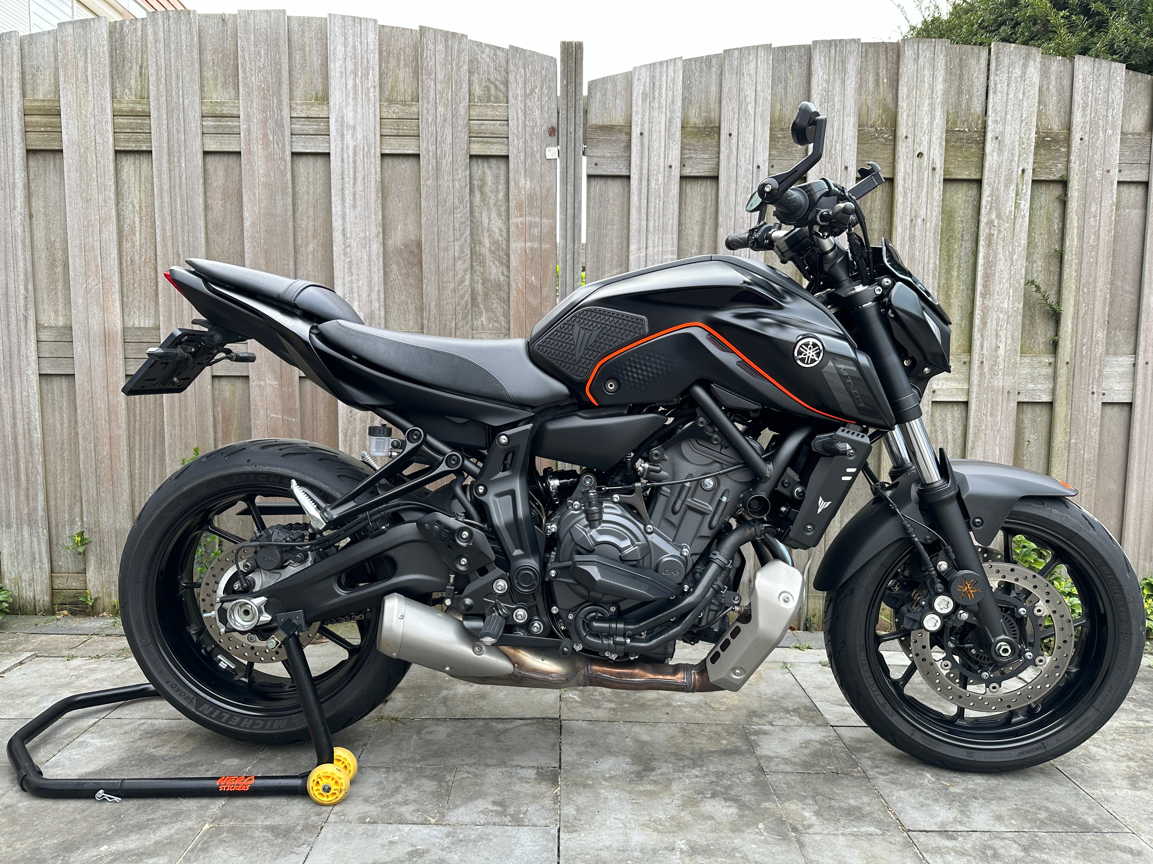 Yamaha MT07 Tank Sticker 1.0