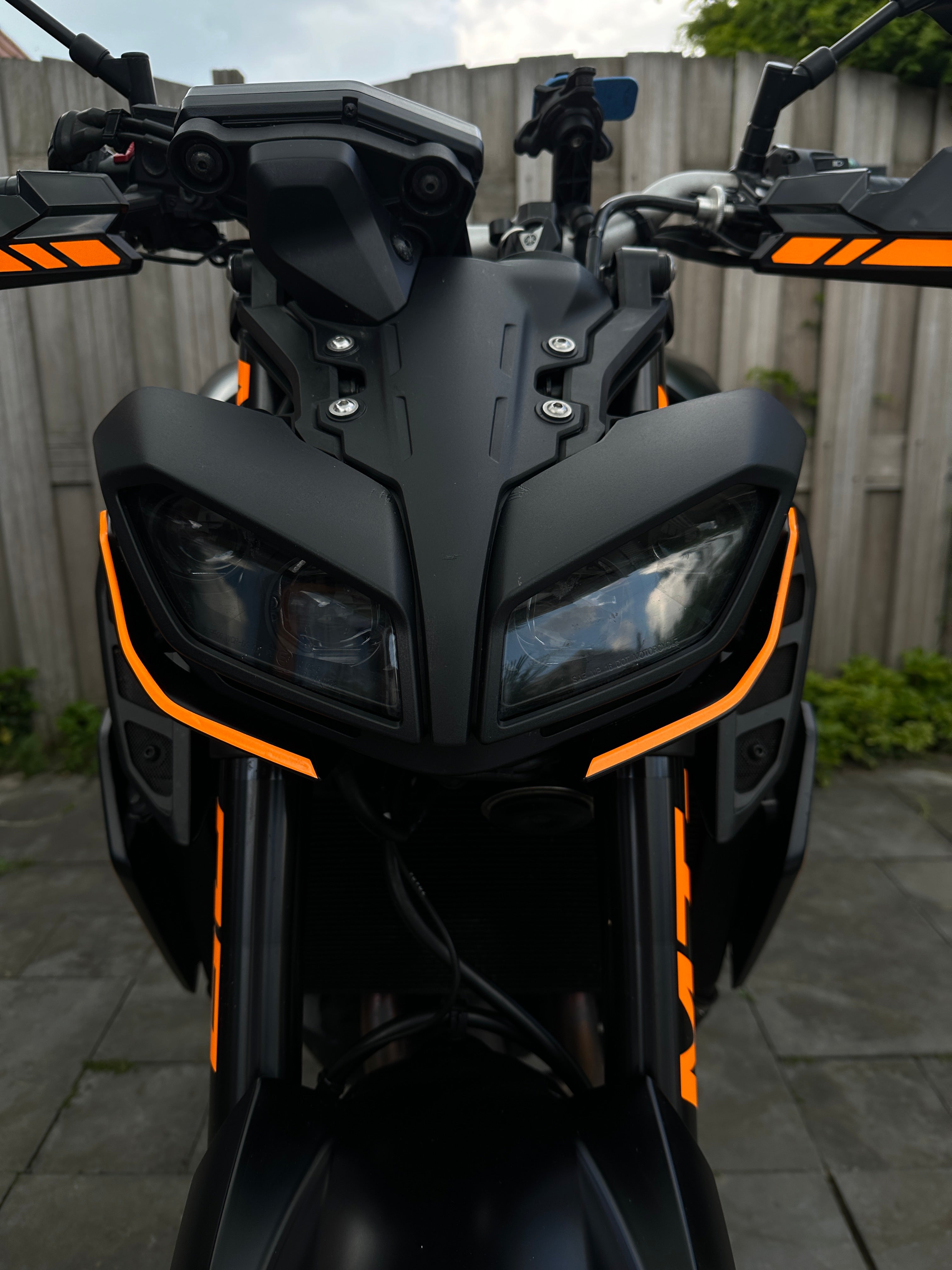 Yamaha MT09 Headlight Panels