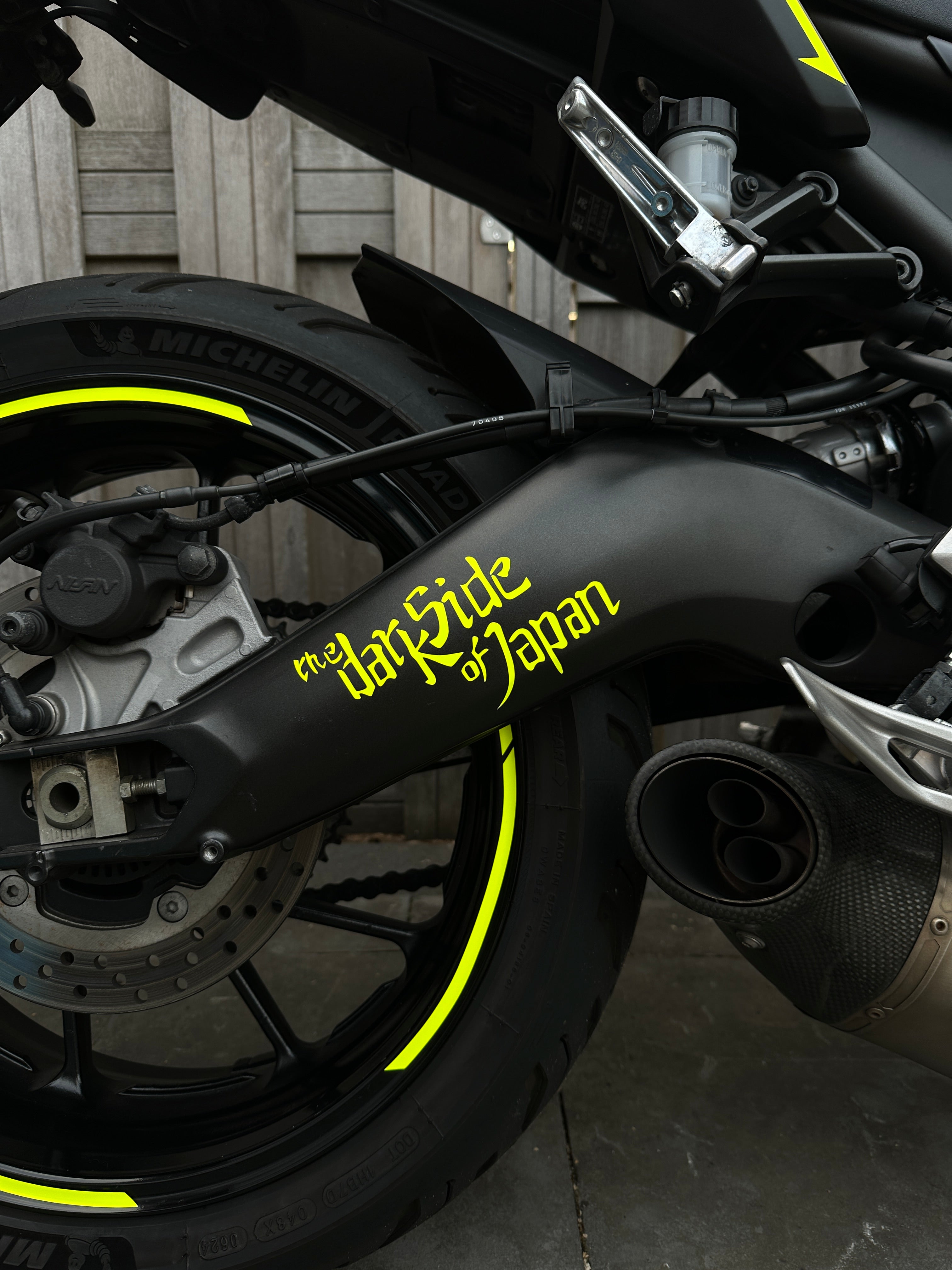 2x MT-07 Motorcycle Stickers 250mm X 106mm – Black & Fluro Yellow, UK Made